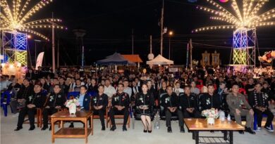 “เปิดโลกไทดำ สืบสานตำนานวัฒนธรรมท่าฉนวน” สุโขทัยคึกคัก กิน เล่น เต้น ครบ!!